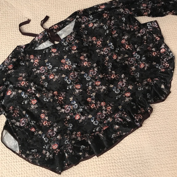 Maska Blouse - Picture 4 of 5